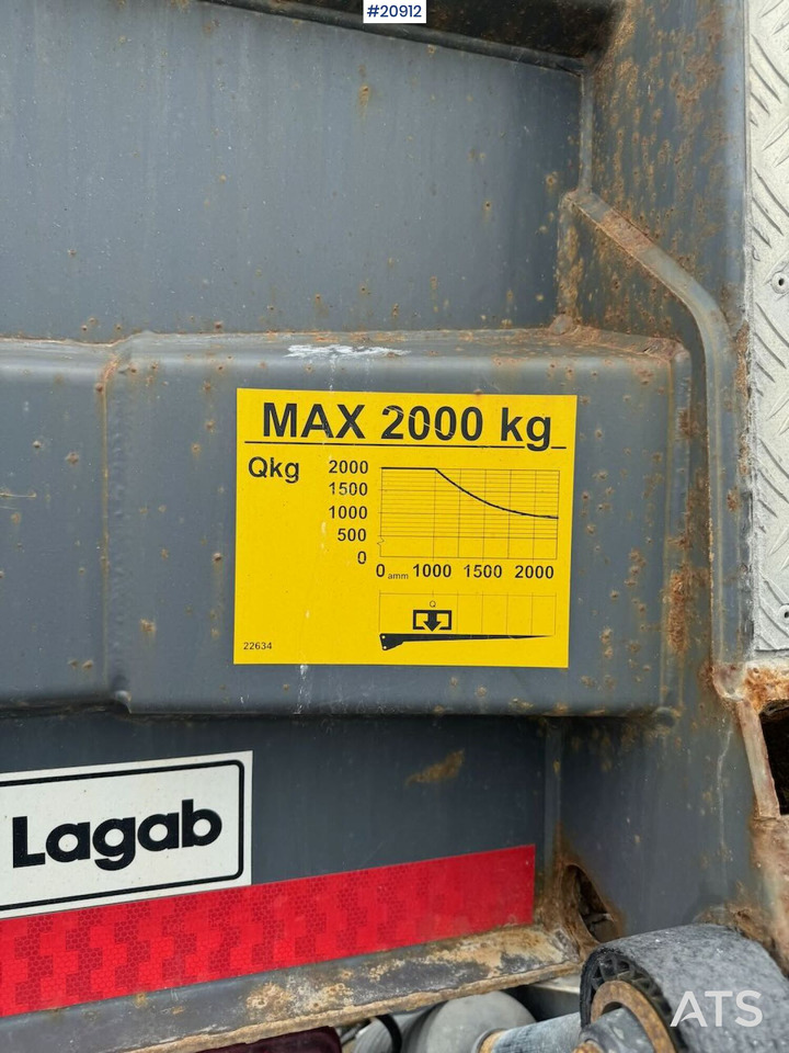 Container transporter/ Swap body truck MAN TGX 26.500: picture 35