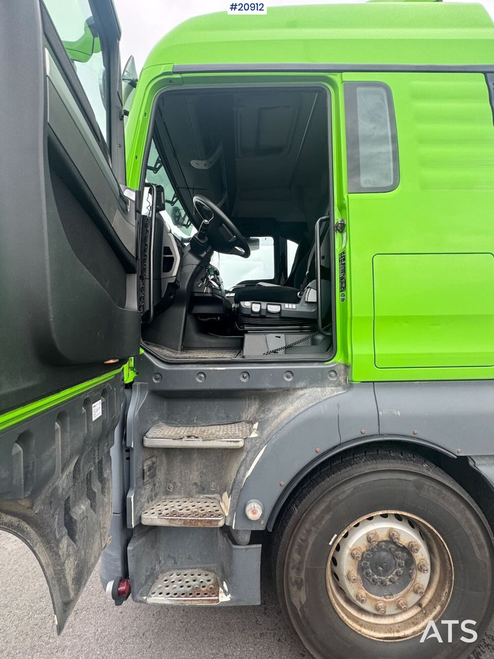 Container transporter/ Swap body truck MAN TGX 26.500: picture 20
