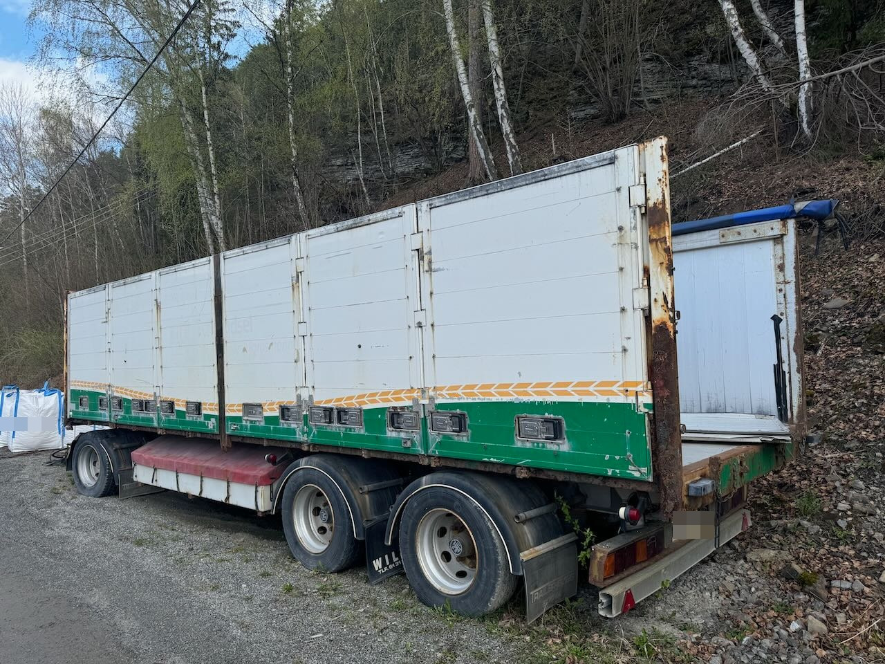 Maur Kornhenger - Dropside/ Flatbed trailer: picture 4 Maur Kornhenger - Dropside/ Flatbed trailer: picture 4
