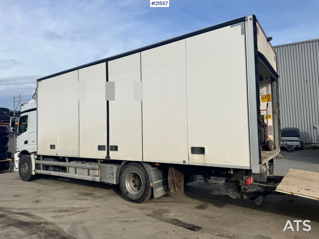 Mercedes Actros 1832 - Box truck: picture 5 Mercedes Actros 1832 - Box truck: picture 5