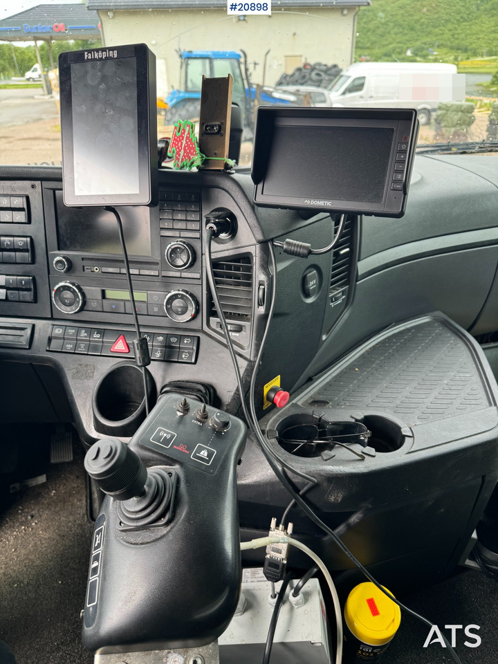 Tipper Mercedes Arocs 2858: picture 9