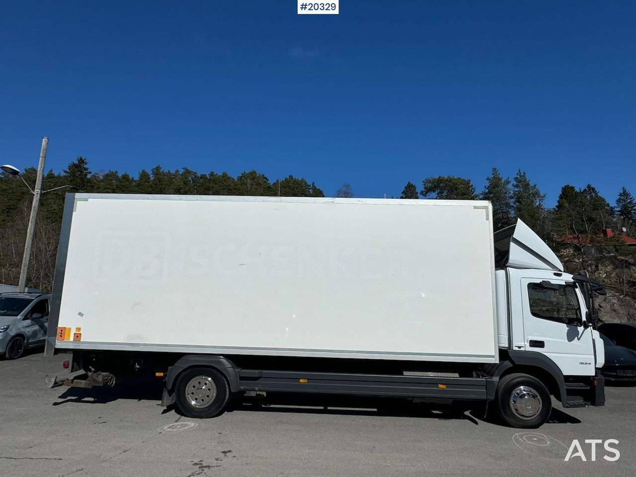 Mercedes Atego 1524 - Box truck: picture 3 Mercedes Atego 1524 - Box truck: picture 3