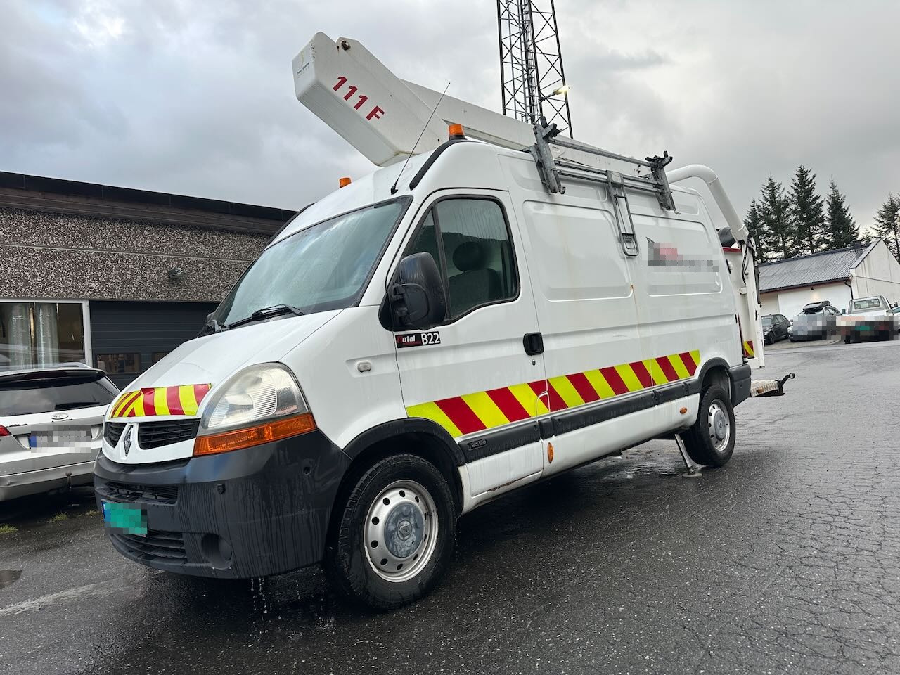 Renault Master - Truck mounted aerial platform, Panel van: picture 1 Renault Master - Truck mounted aerial platform, Panel van: picture 1