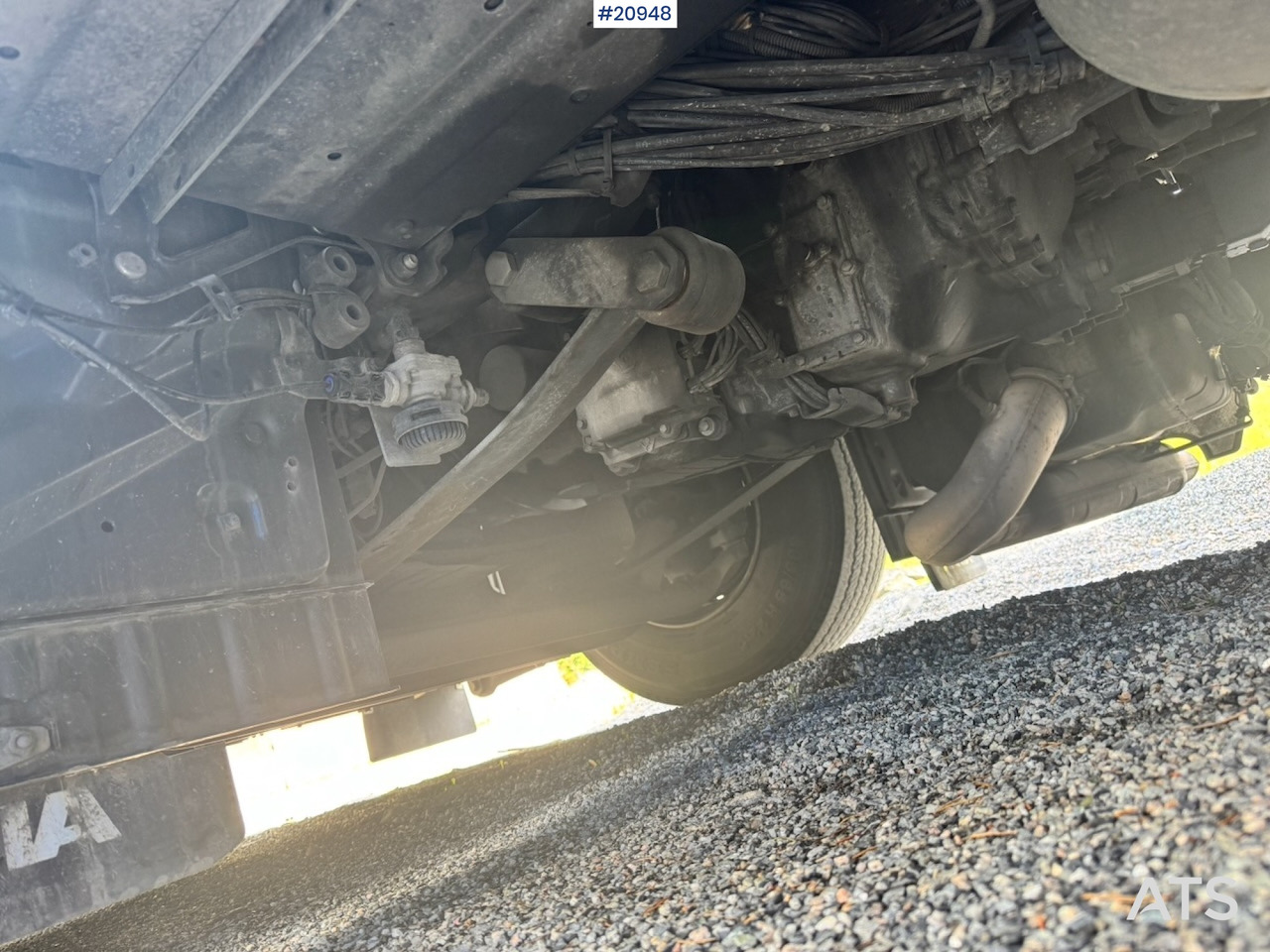 Garbage truck Scania P410: picture 17