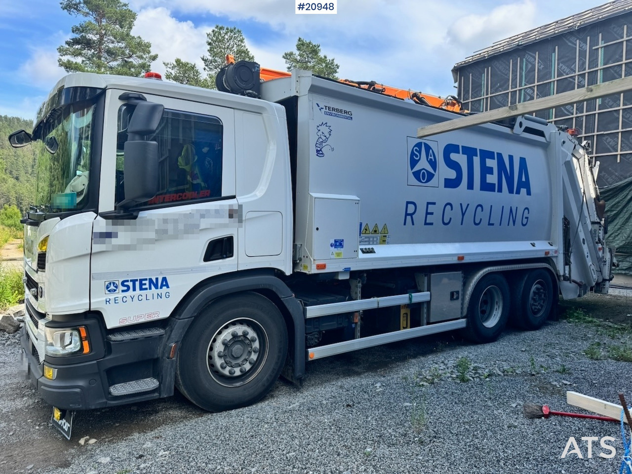 Garbage truck Scania P410: picture 11