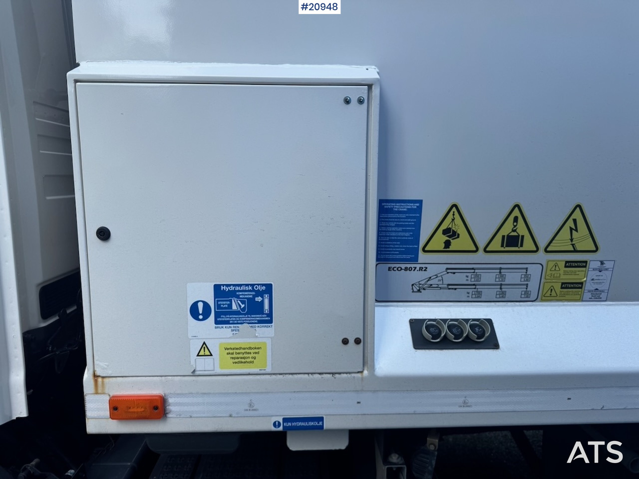 Garbage truck Scania P410: picture 22