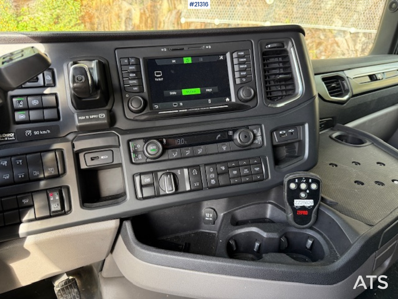 Box truck Scania R520: picture 7 Box truck Scania R520: picture 7