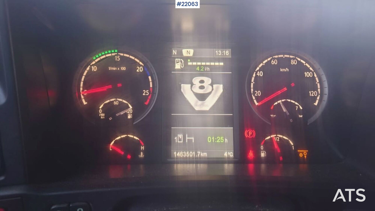 Scania R620 Chassis - Closed box semi-trailer: picture 5 Scania R620 Chassis - Closed box semi-trailer: picture 5