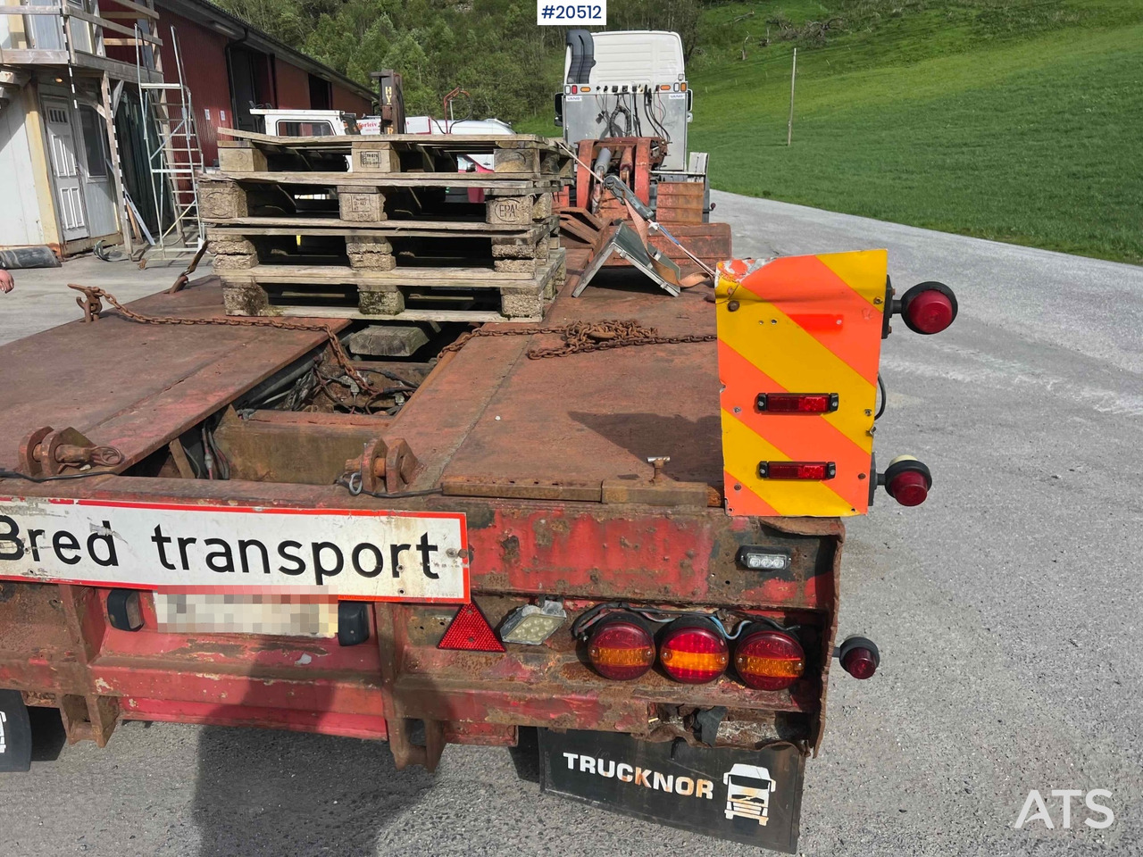 Tractor unit Volvo FH16: picture 42