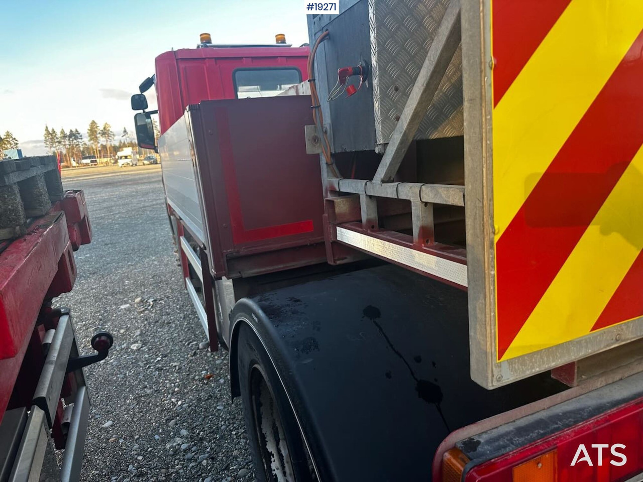 Scania P94 bufferbil m/ Euroskilt pute. Lav km - Utility/ Special vehicle, Truck: picture 5 Scania P94 bufferbil m/ Euroskilt pute. Lav km - Utility/ Special vehicle, Truck: picture 5