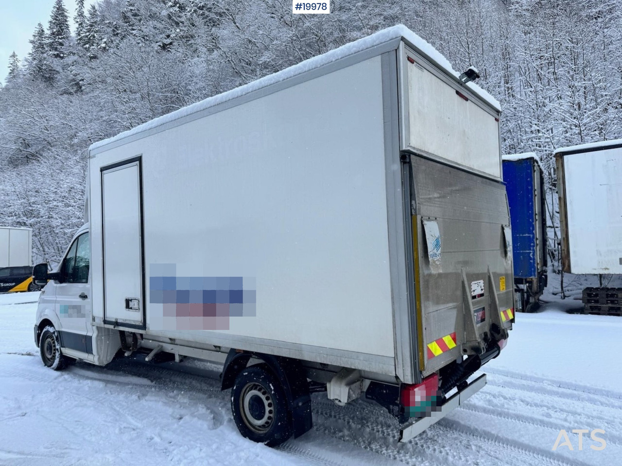 Volkswagen crafter - Box truck: picture 3 Volkswagen crafter - Box truck: picture 3