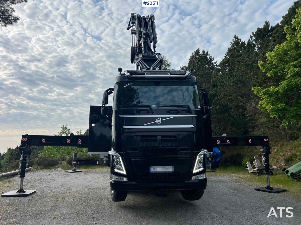 Volvo FH 540 8x2 Kranbil m/ 2021 165 t/m HIDROKON kran m/ jibb og vinsj og enn masse utstyr! SE VIDEO - Crane truck: picture 3 Volvo FH 540 8x2 Kranbil m/ 2021 165 t/m HIDROKON kran m/ jibb og vinsj og enn masse utstyr! SE VIDEO - Crane truck: picture 3