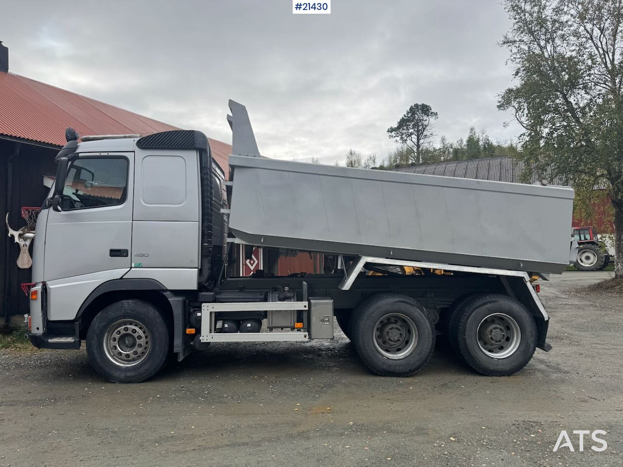 Volvo FH480 - Tipper: picture 2 Volvo FH480 - Tipper: picture 2