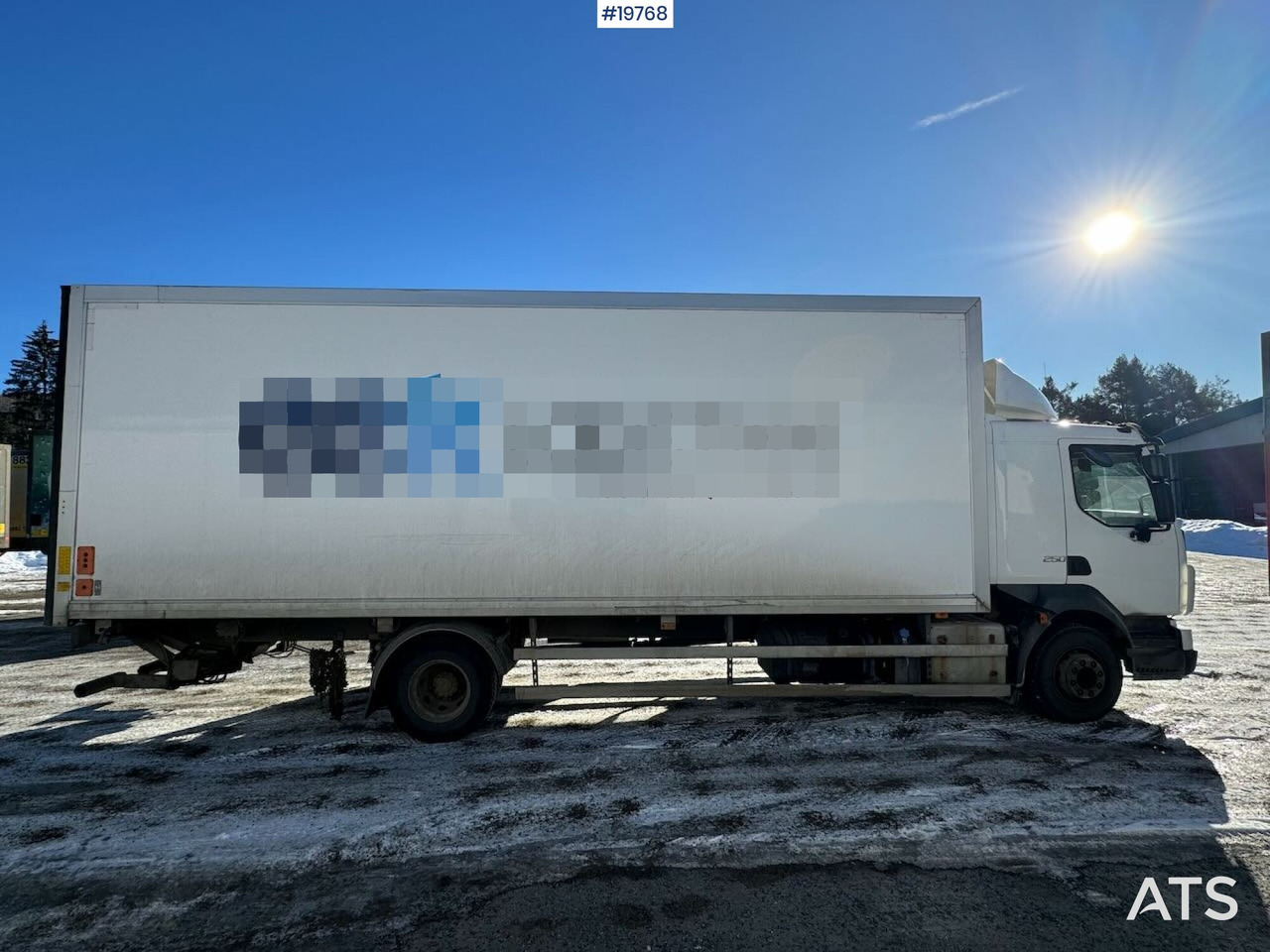 Volvo FL250 - Box truck: picture 4 Volvo FL250 - Box truck: picture 4