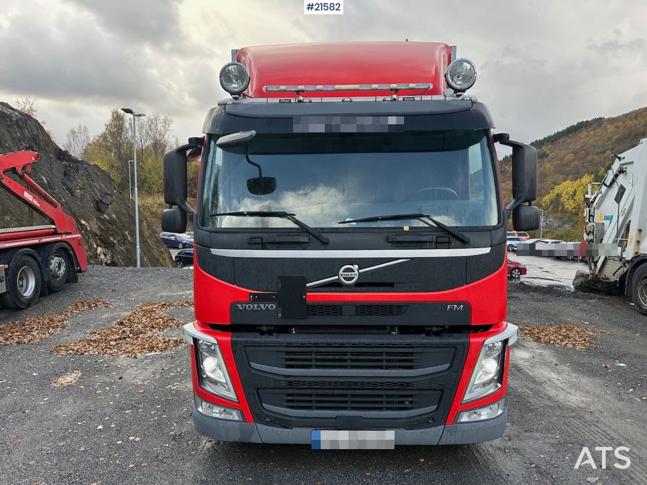 Volvo FM 500 6x2 skapbil m/ full sideåpning og lift. - Box truck: picture 4 Volvo FM 500 6x2 skapbil m/ full sideåpning og lift. - Box truck: picture 4