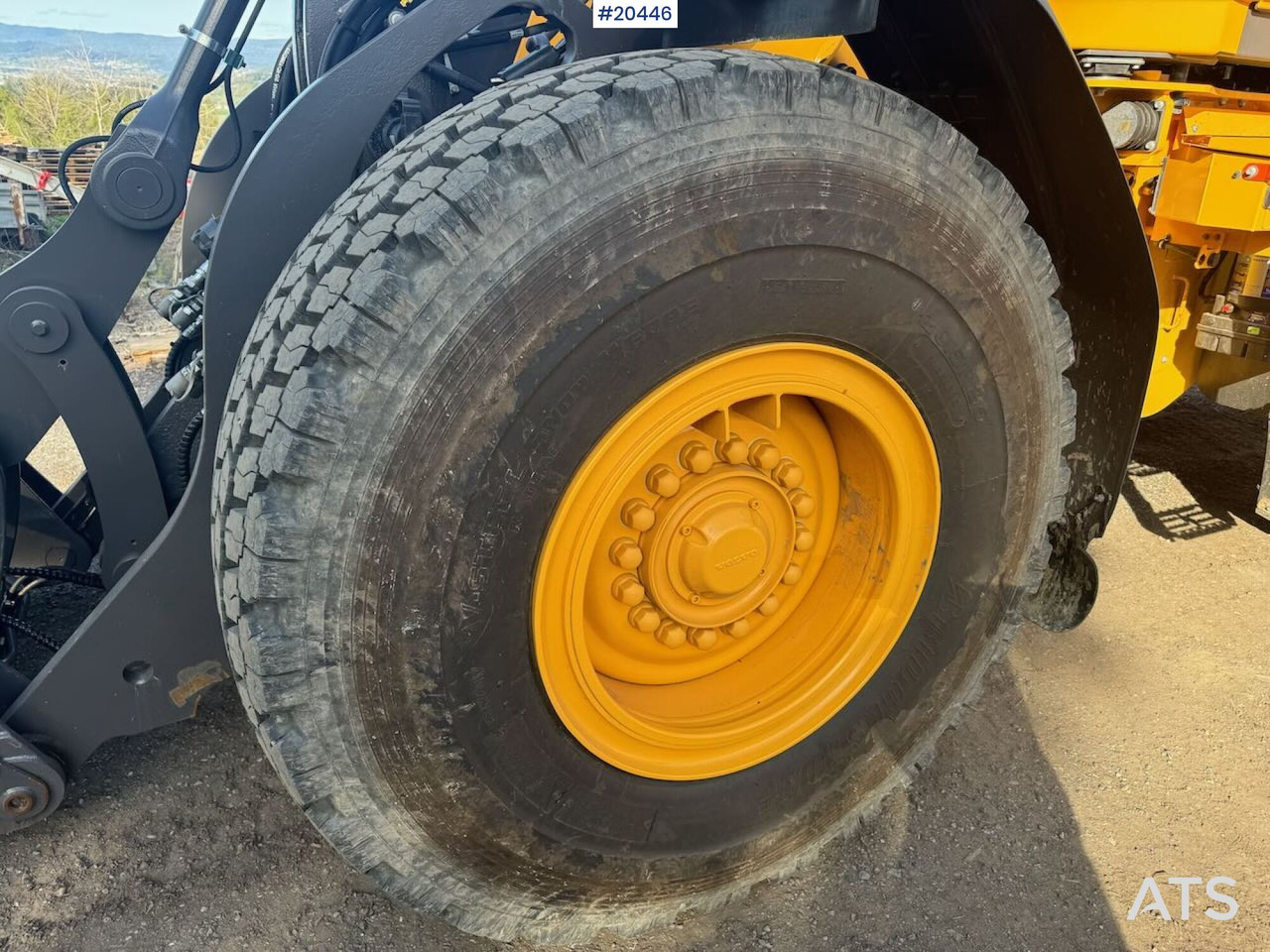 Wheel loader Volvo L70H: picture 18