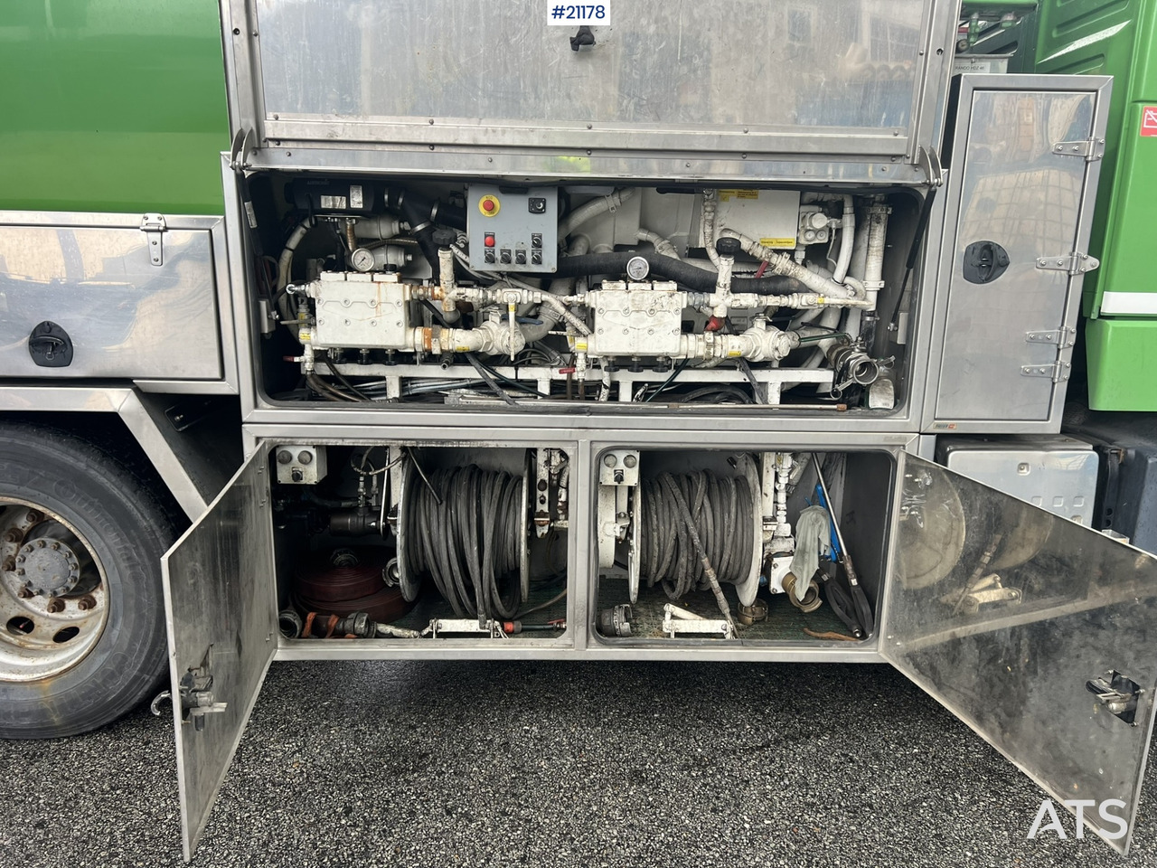 Vacuum truck Volvo fh500 8x4 Slamsuger m/ 2010 Inter consult påbygg: picture 46