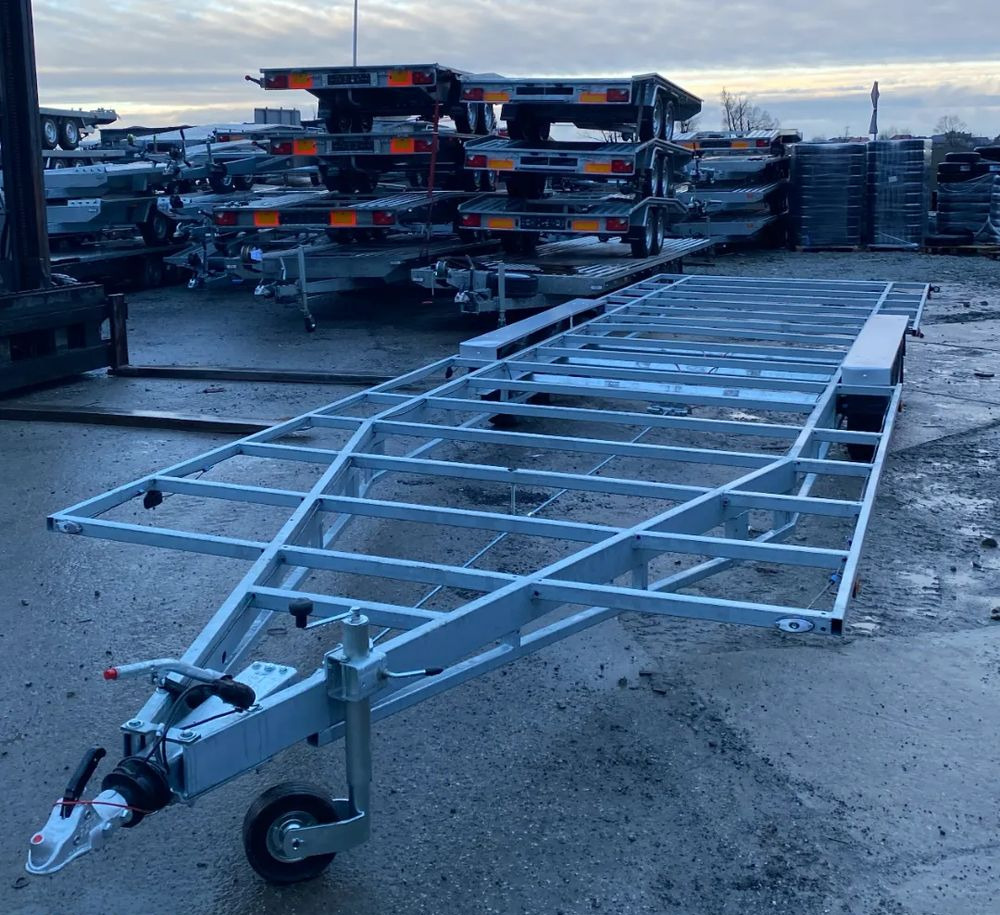 Boro - Container transporter/ Swap body semi-trailer: picture 2 Boro - Container transporter/ Swap body semi-trailer: picture 2