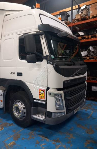 Volvo FM11 450 - Tractor unit: picture 2 Volvo FM11 450 - Tractor unit: picture 2