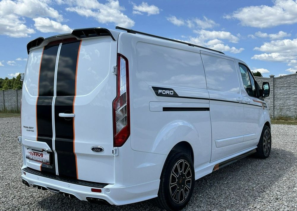 Ford Transit Custom - Small van: picture 1 Ford Transit Custom - Small van: picture 1