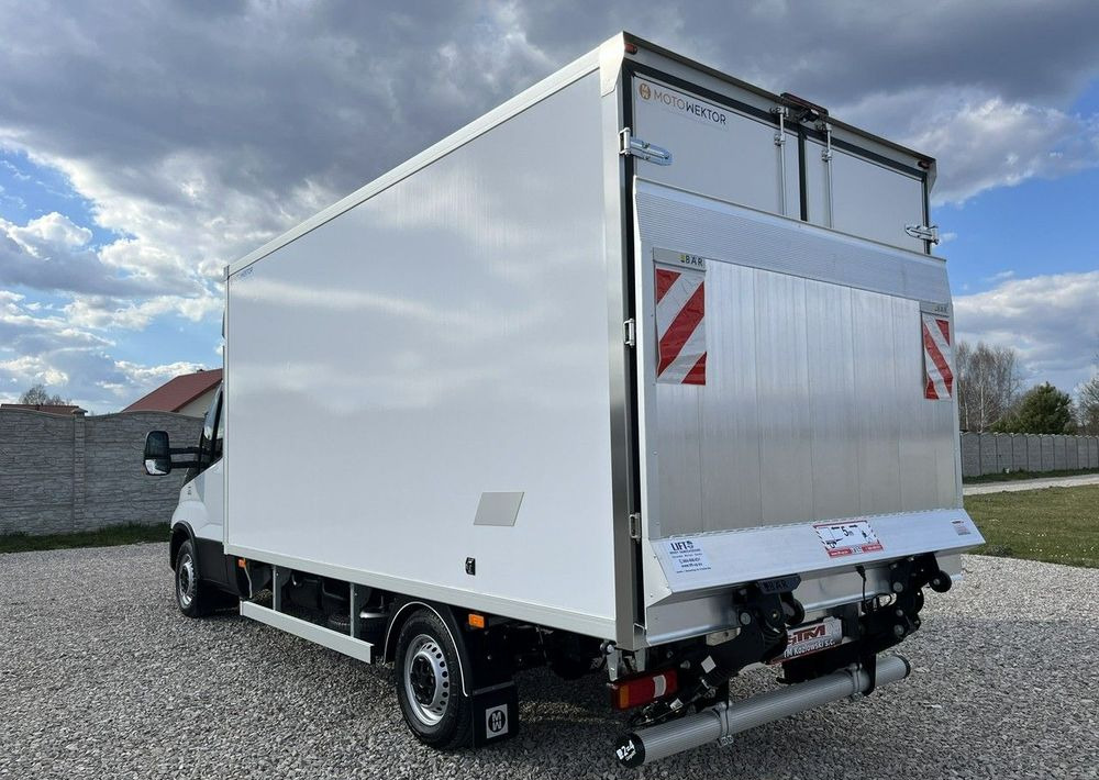 Volkswagen Crafter - Refrigerated van: picture 4 Volkswagen Crafter - Refrigerated van: picture 4
