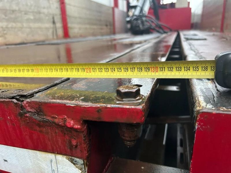 Carnehl Stenen vervoer oplegger met Kennis kraan - Dropside/ Flatbed semi-trailer: picture 4 Carnehl Stenen vervoer oplegger met Kennis kraan - Dropside/ Flatbed semi-trailer: picture 4