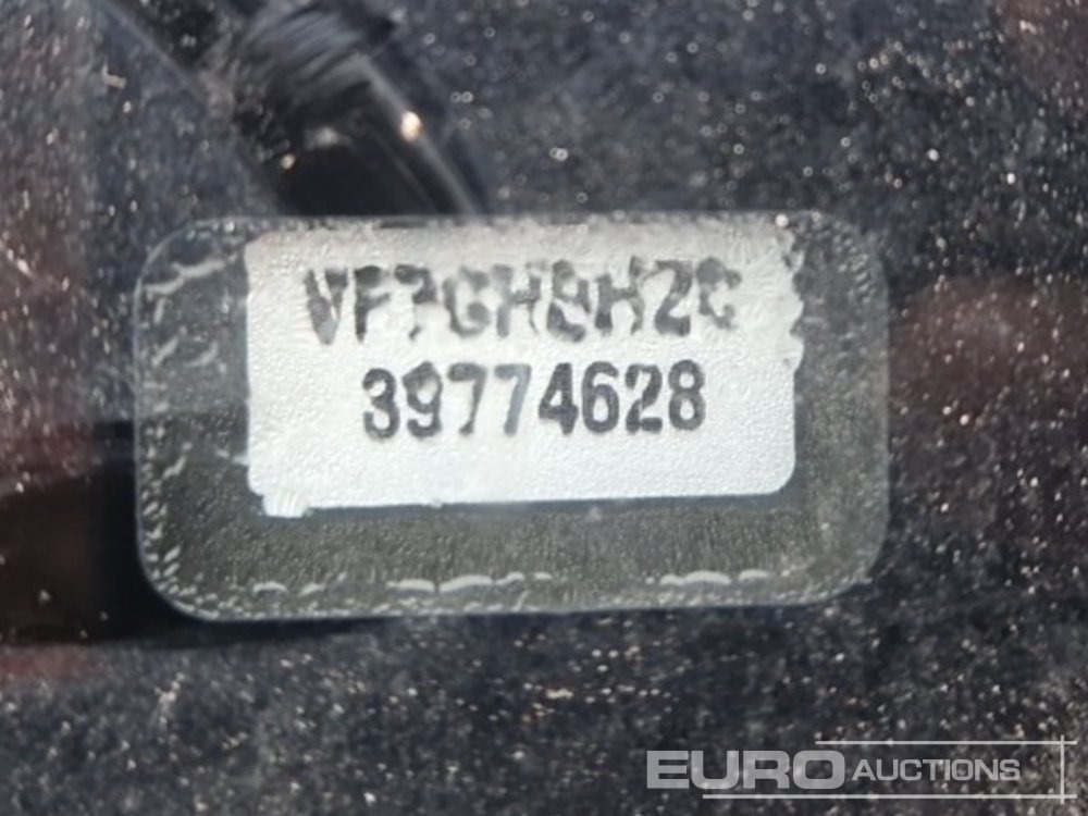 Car 2004 Citroen Xsara Picasso: picture 34