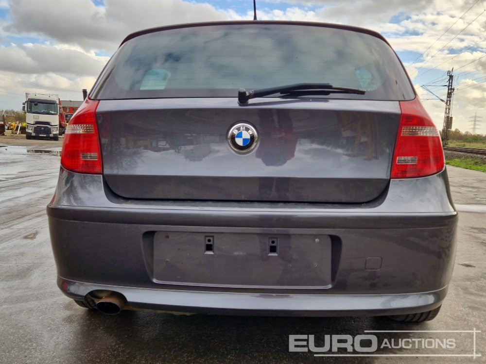 2008 BMW 1 Series - Car: picture 4 2008 BMW 1 Series - Car: picture 4