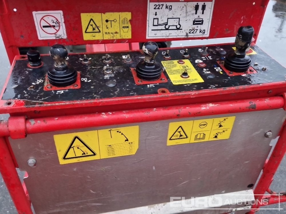 Aerial platform 2011 Genie Z-45/25: picture 16