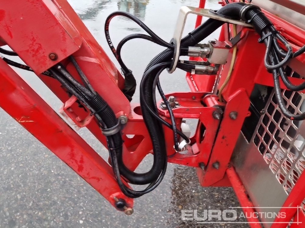 Aerial platform 2011 Genie Z-45/25: picture 17