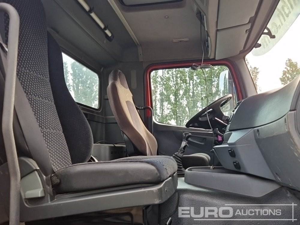 Hook lift truck 2011 Mercedes Benz AXOR 2540: picture 29