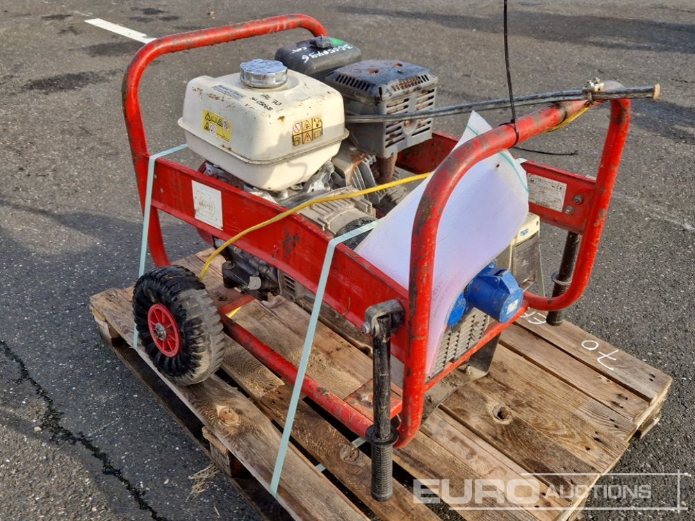 2011 Pramac E8000 - Generator set: picture 4 2011 Pramac E8000 - Generator set: picture 4