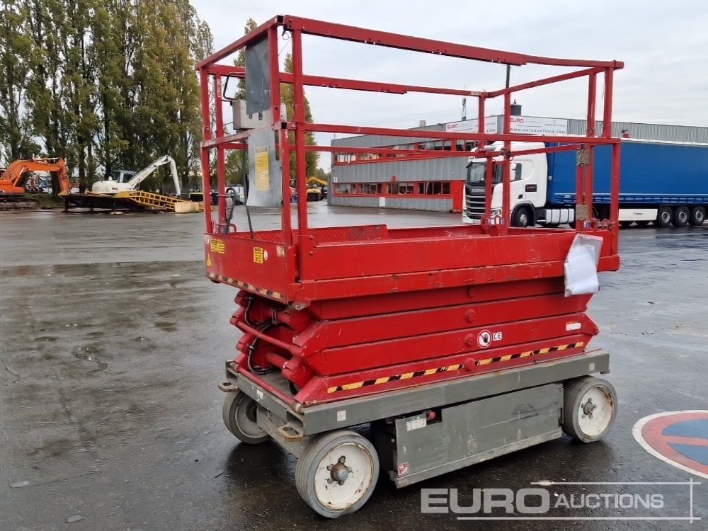 2013 SkyJack SJIII-4626 - Scissor lift: picture 4 2013 SkyJack SJIII-4626 - Scissor lift: picture 4
