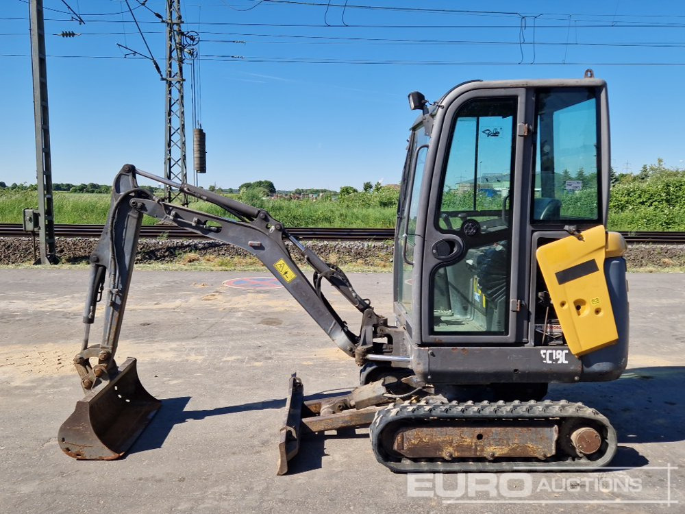 2015 Volvo EC18C - Mini excavator: picture 2 2015 Volvo EC18C - Mini excavator: picture 2