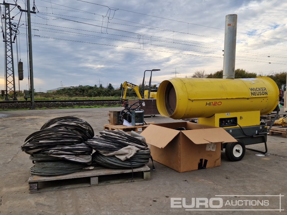 2016 Wacker Neuson HI 120 Space Heater with 2-Way Distributor and Heating Hoses - Construction equipment: picture 1 2016 Wacker Neuson HI 120 Space Heater with 2-Way Distributor and Heating Hoses - Construction equipment: picture 1