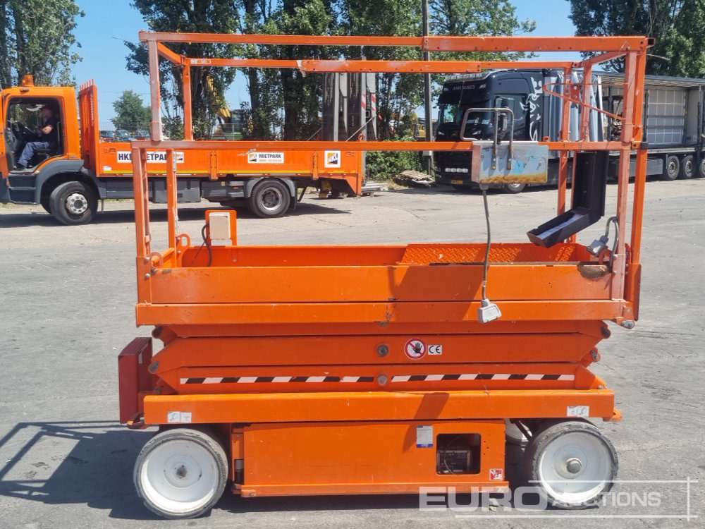 2018 SkyJack SJ111-3220 - Aerial platform: picture 5 2018 SkyJack SJ111-3220 - Aerial platform: picture 5