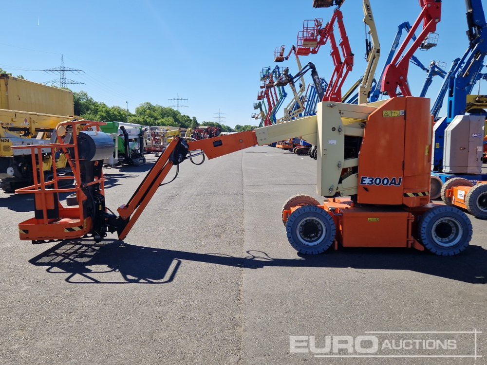 2020 JLG E300AJ - Aerial platform: picture 2 2020 JLG E300AJ - Aerial platform: picture 2