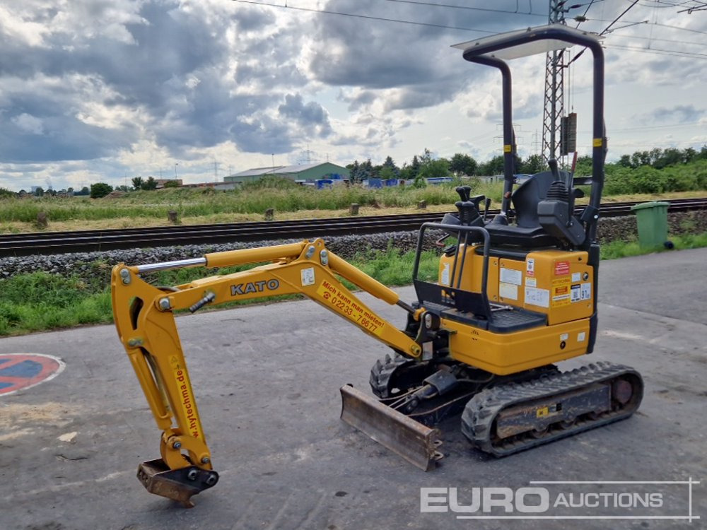 2020 Kato 12VXE - Mini excavator: picture 1 2020 Kato 12VXE - Mini excavator: picture 1
