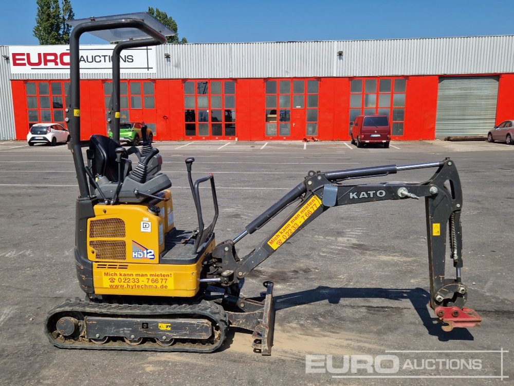 2022 Kato 12VXE - Mini excavator: picture 5 2022 Kato 12VXE - Mini excavator: picture 5