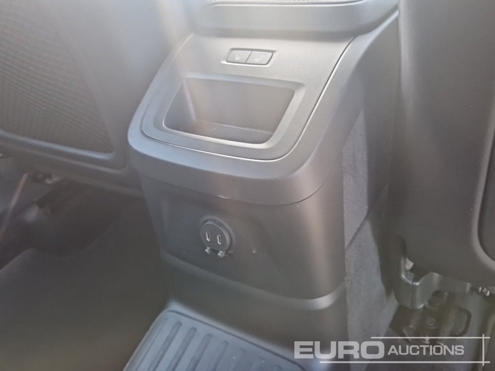 Car 2023 Volvo XC60: picture 26
