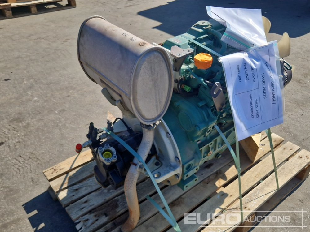 4 Cylinder Diesel Engine - Engine: picture 3 4 Cylinder Diesel Engine - Engine: picture 3