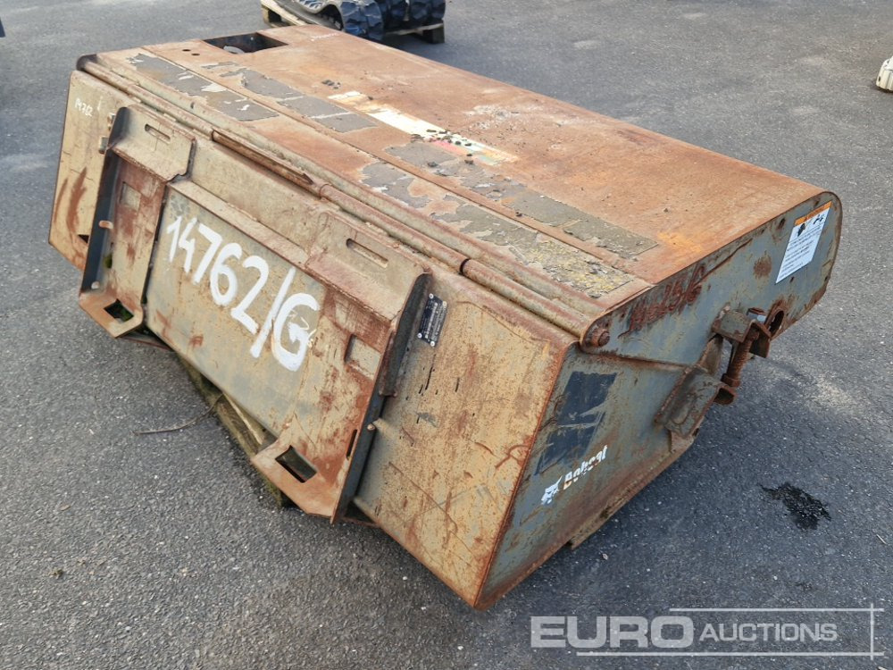 Bobcat Sweeper Collector to suit Skidsteer - Bucket: picture 3 Bobcat Sweeper Collector to suit Skidsteer - Bucket: picture 3