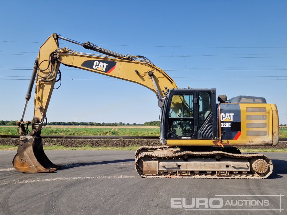 CAT 320E - Crawler excavator: picture 2 CAT 320E - Crawler excavator: picture 2