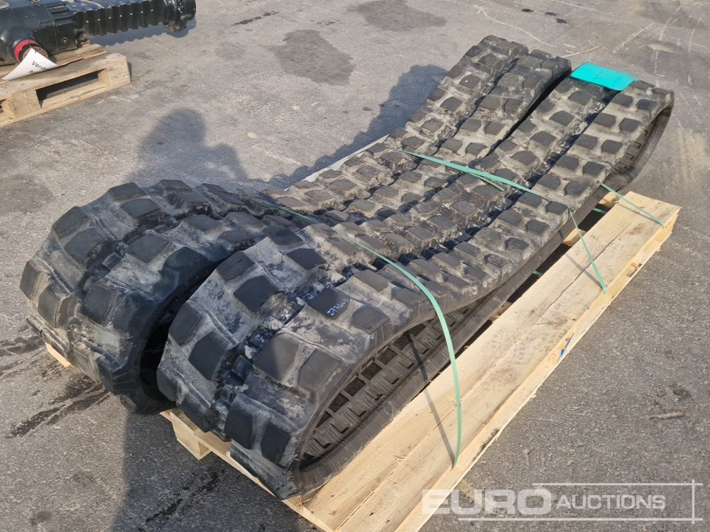Camso HXD 400x72.5x 74 Rubber Tracks (2 of) - Track for Construction machinery: picture 4 Camso HXD 400x72.5x 74 Rubber Tracks (2 of) - Track for Construction machinery: picture 4