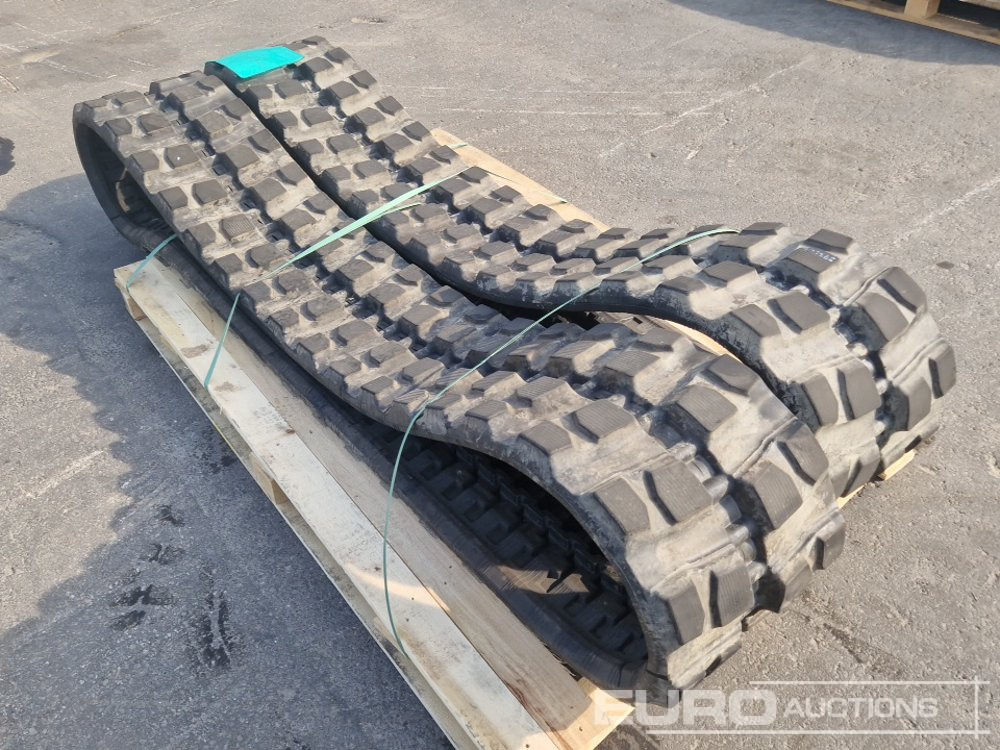 Camso HXD 400x72.5x 74 Rubber Tracks (2 of) - Track for Construction machinery: picture 3 Camso HXD 400x72.5x 74 Rubber Tracks (2 of) - Track for Construction machinery: picture 3