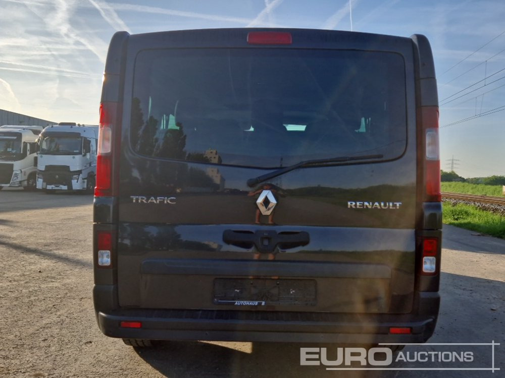 2017 Renault Traffic - Commercial vehicle: picture 4 2017 Renault Traffic - Commercial vehicle: picture 4