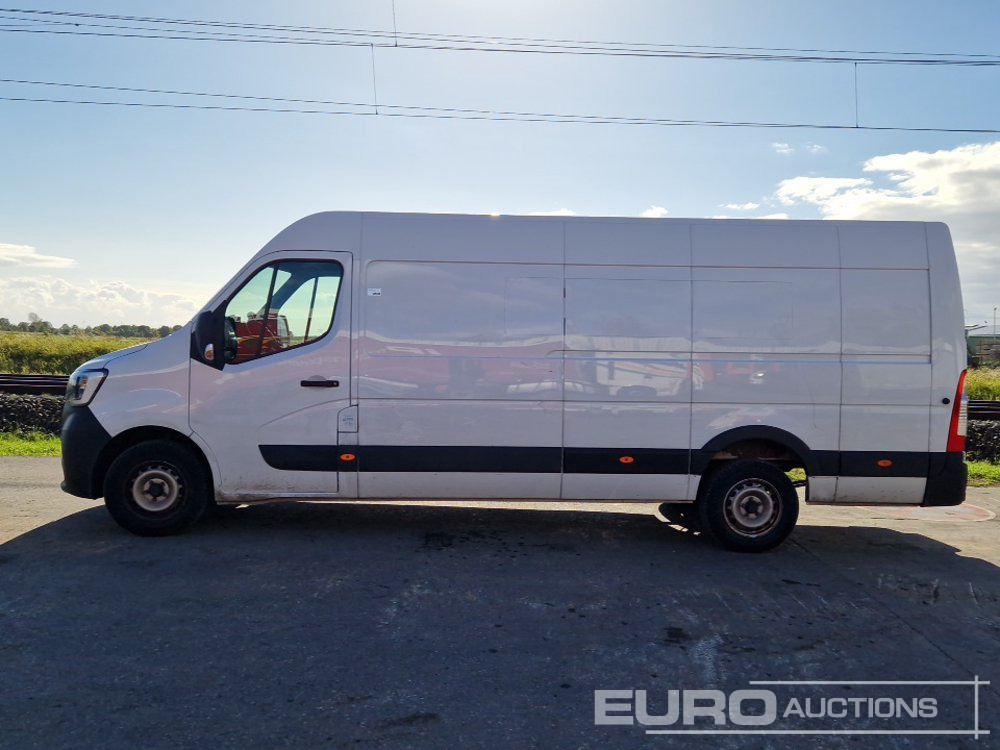 2022 Renault Master 2.3 DCI - Commercial vehicle: picture 2 2022 Renault Master 2.3 DCI - Commercial vehicle: picture 2