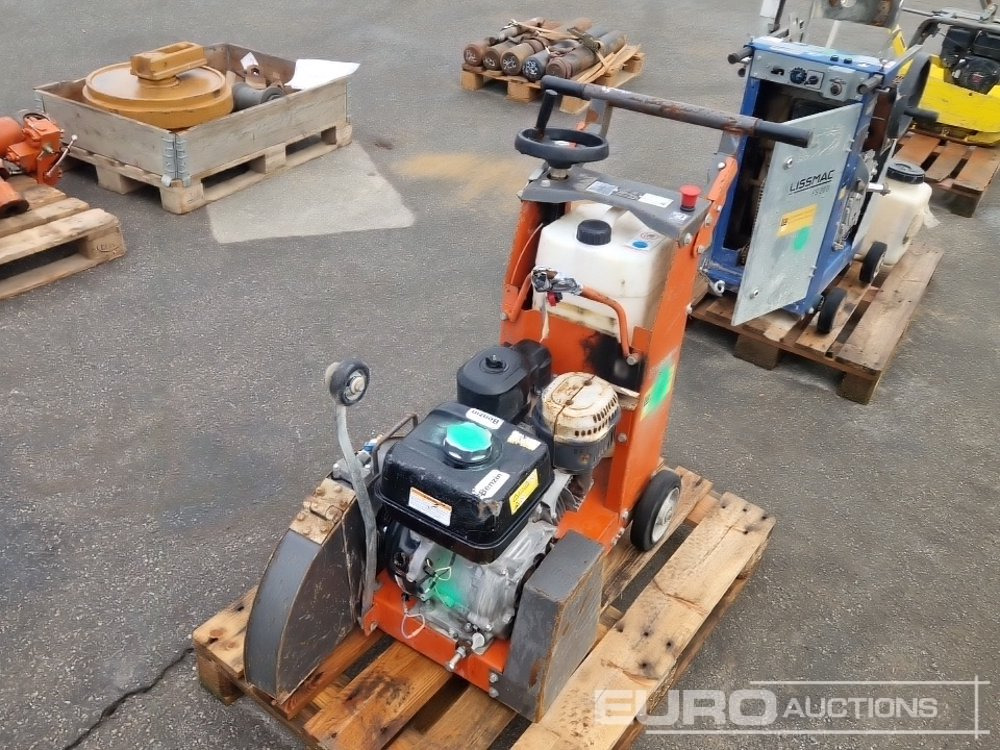 Husqvarna FS400LV - Asphalt machine: picture 1 Husqvarna FS400LV - Asphalt machine: picture 1