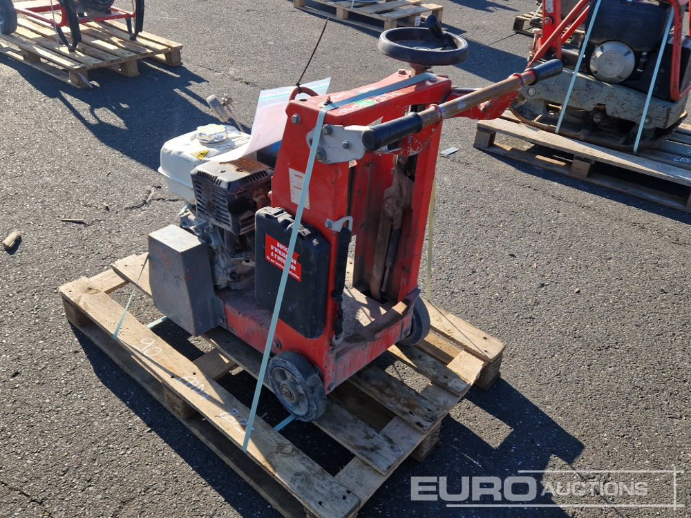 Husqvarna FS400LV - Asphalt machine: picture 2 Husqvarna FS400LV - Asphalt machine: picture 2