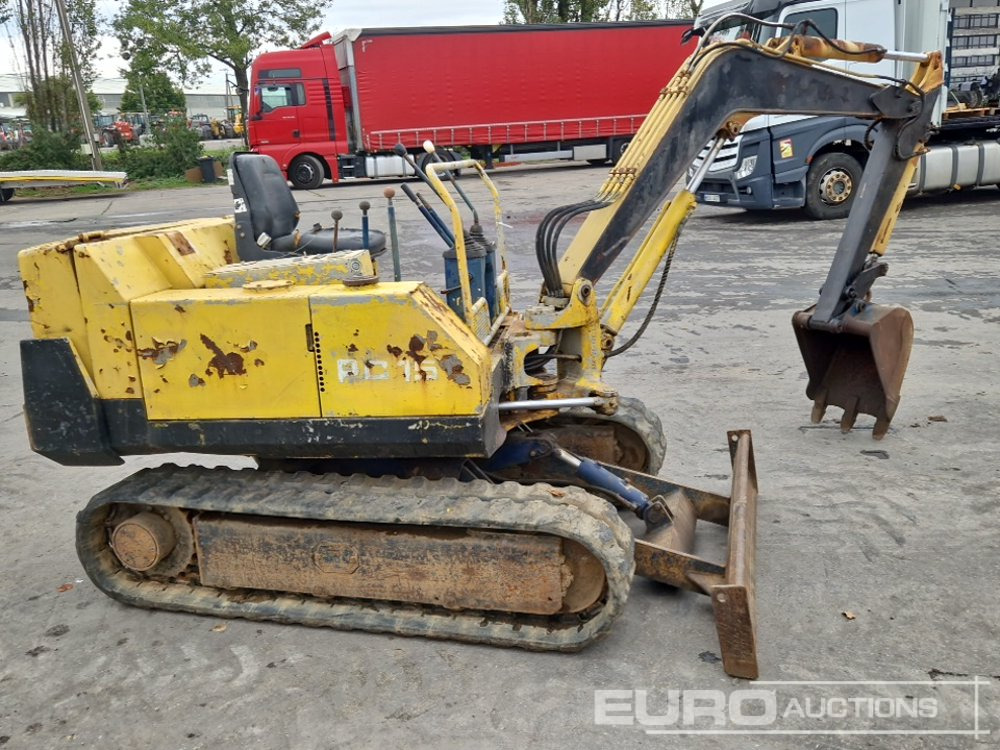 Komatsu PC15 - Mini excavator: picture 5 Komatsu PC15 - Mini excavator: picture 5
